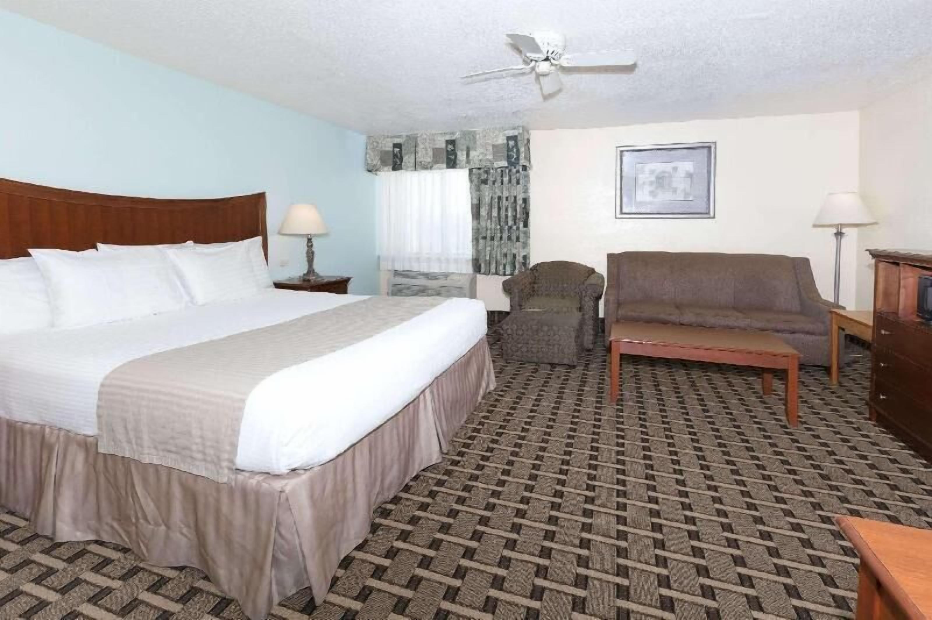 In-room safe, desk, iron/ironing board, rollaway beds