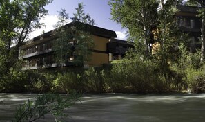 Aerial view - Rabbit Ears Motel (Steamboat Springs)
