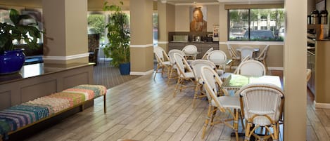 Free daily buffet breakfast