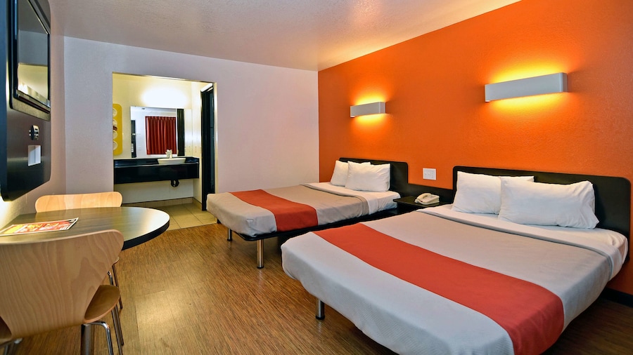 Motel 6 Fairfield, CA - Napa Valley