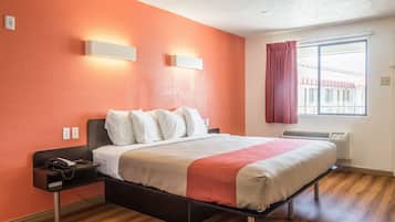 Free WiFi, bed sheets