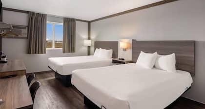 Econo Lodge Scottsbluff