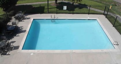 Americas Best Value Inn Lafayette