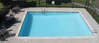 Americas Best Value Inn Lafayette