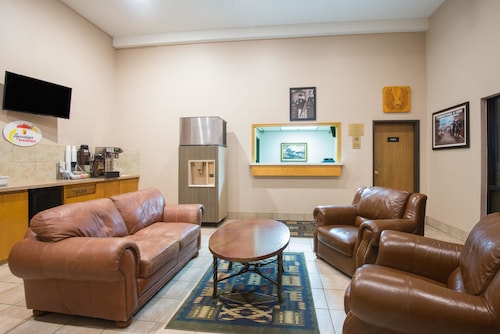 Super 8 by Wyndham Abilene KS