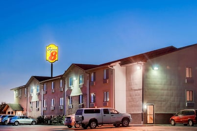 Super 8 by Wyndham Abilene KS