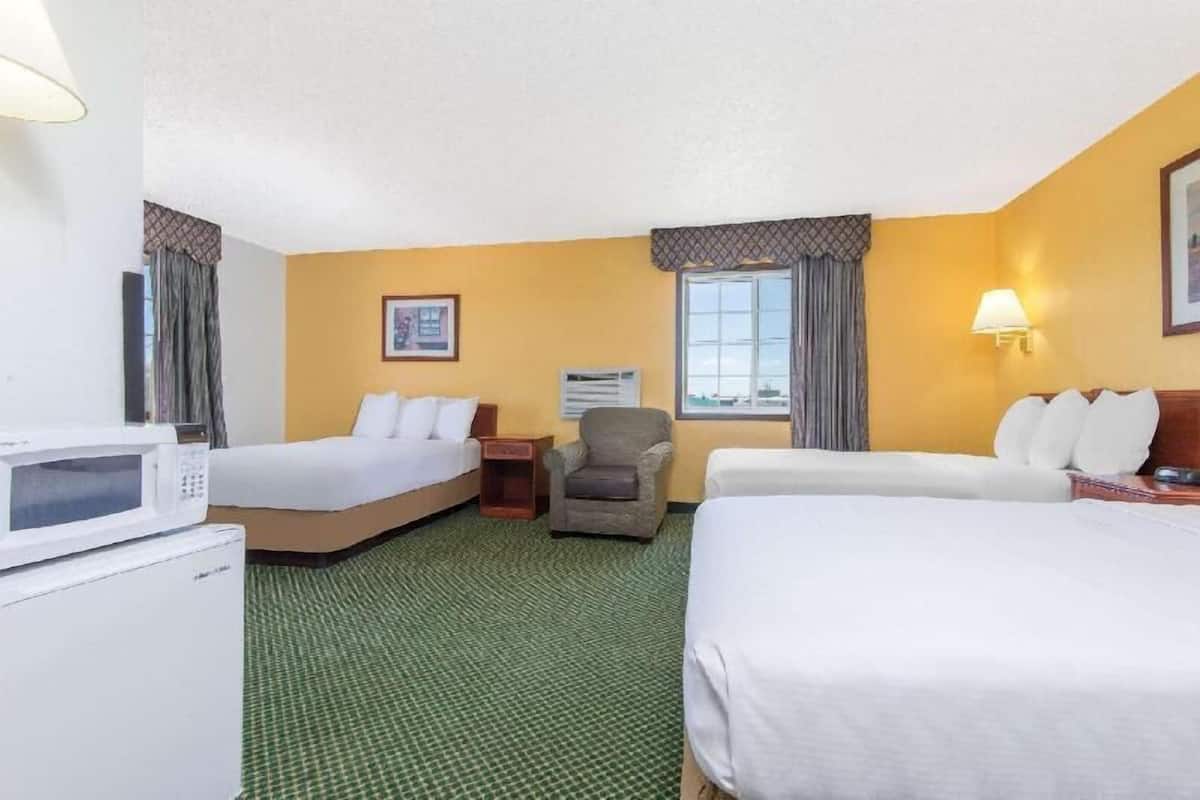Desk, iron/ironing board, free cots/infant beds, free WiFi