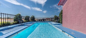 Super 8 by Wyndham Eastland