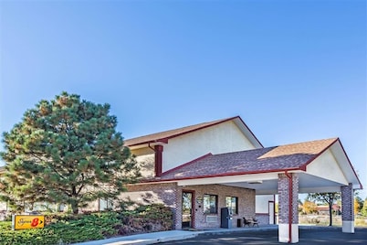 Greeley Valley Lodge