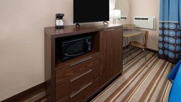 Room, 1 Queen Bed, Non Smoking (Second Floor)