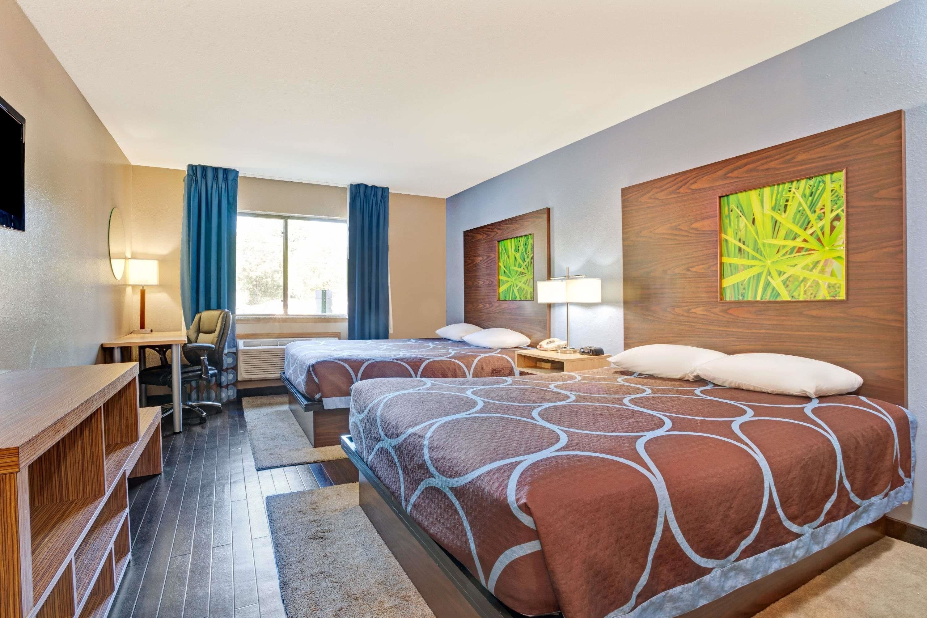 Foto - Super 8 by Wyndham Louisville Airport