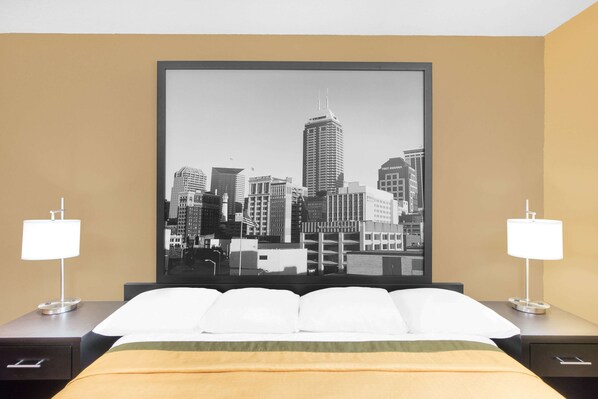 Habitación estándar, 1 cama de matrimonio grande, accesible para personas con discapacidad | Escritorio, cunas gratuitas, camas supletorias y wifi gratis