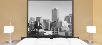 Super 8 by Wyndham Terre Haute