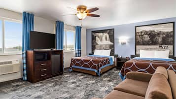 Bureau, espace de travail pour ordinateur portable, rideaux occultants