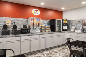 Free daily continental breakfast