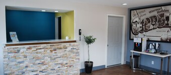 Super 8 by Wyndham Warner Robins