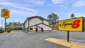 Exterior - Super 8 by Wyndham Warner Robins (Warner Robins)