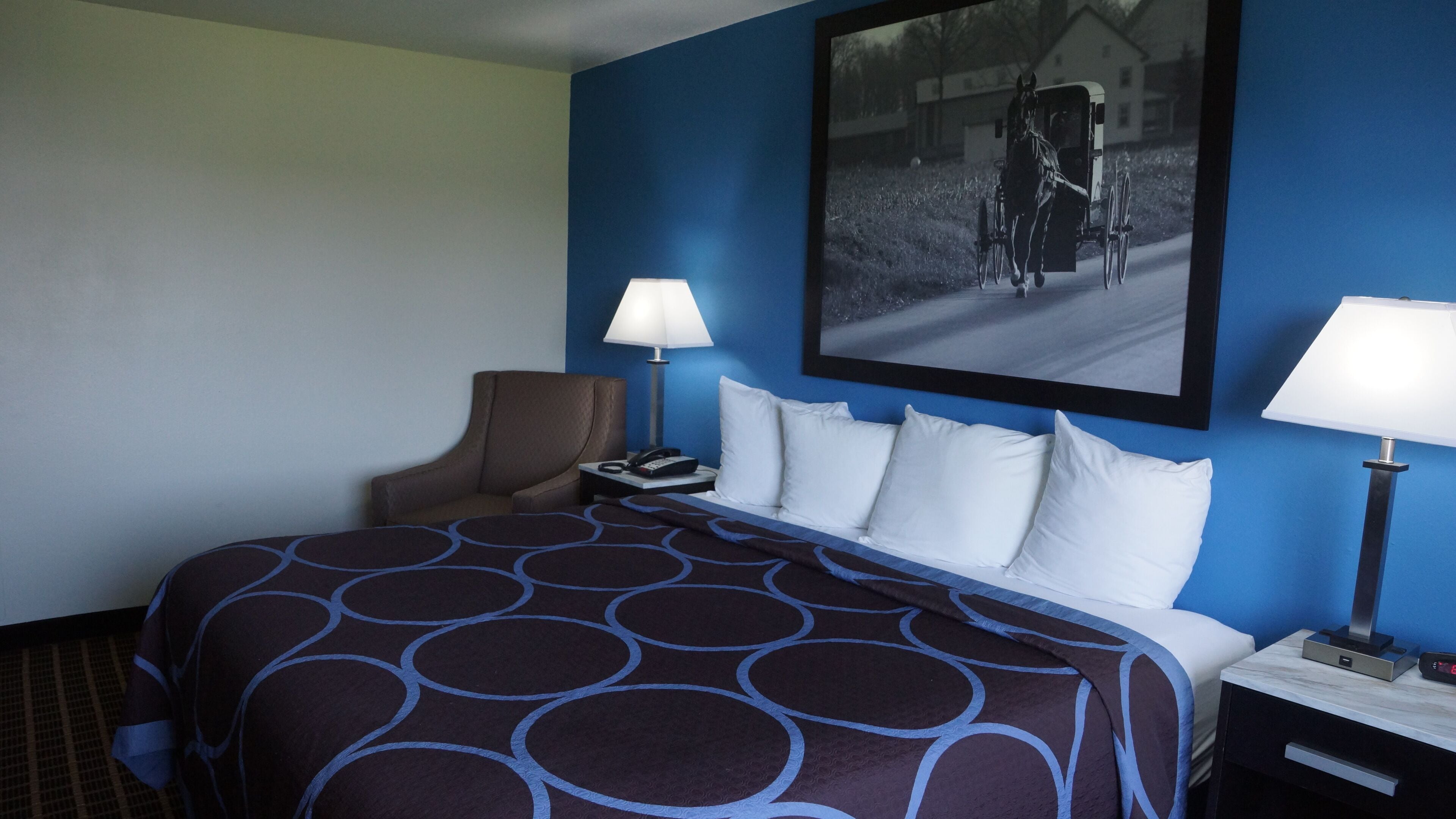 Desk, blackout curtains, rollaway beds, free WiFi