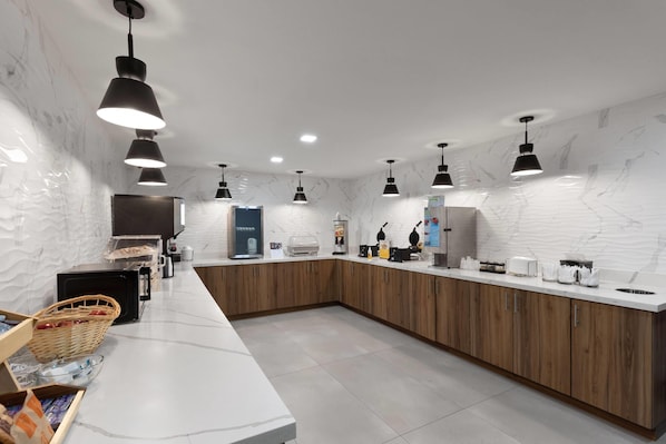 Desayuno continental incluido los fines de semana