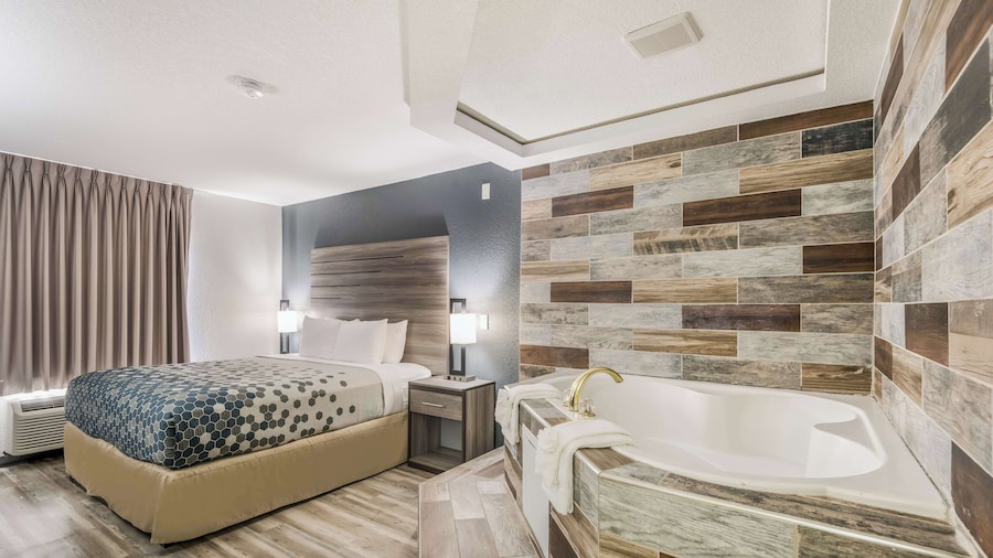 Sonesta Essential Des Moines