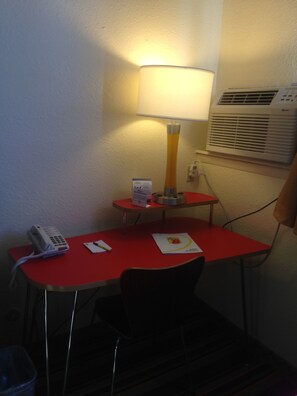 In-room business centre