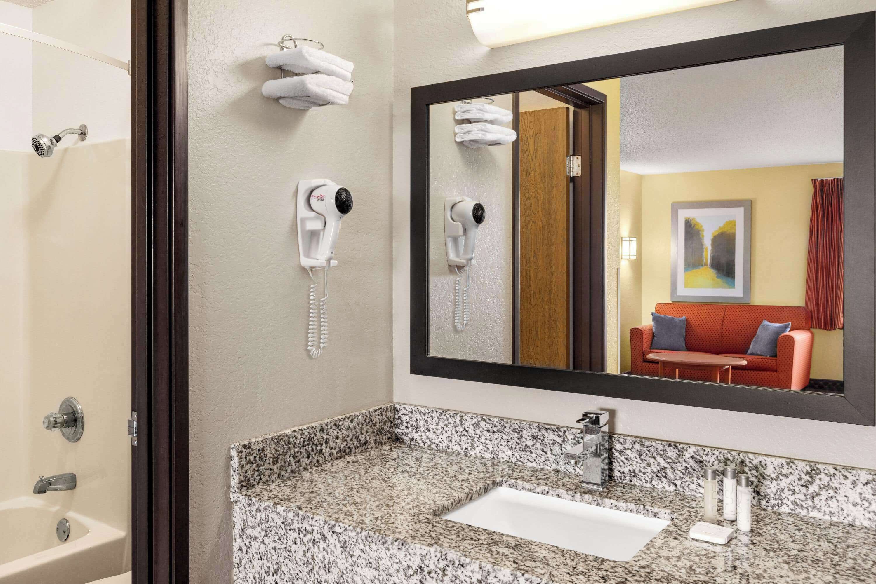 individually decorated, individually furnished, desk, laptop workspace