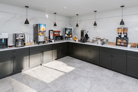 Free daily self-serve breakfast