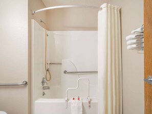 Accessible 1 Full Bed Non-Smoking | Accessible bathroom - Super 8 by Wyndham Clinton (Clinton)