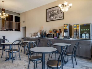 Free daily continental breakfast - Super 8 by Wyndham Clinton (Clinton)