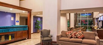 Days Inn by Wyndham Bakersfield