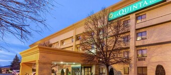 La Quinta Inn & Suites by Wyndham Chicago Tinley Park