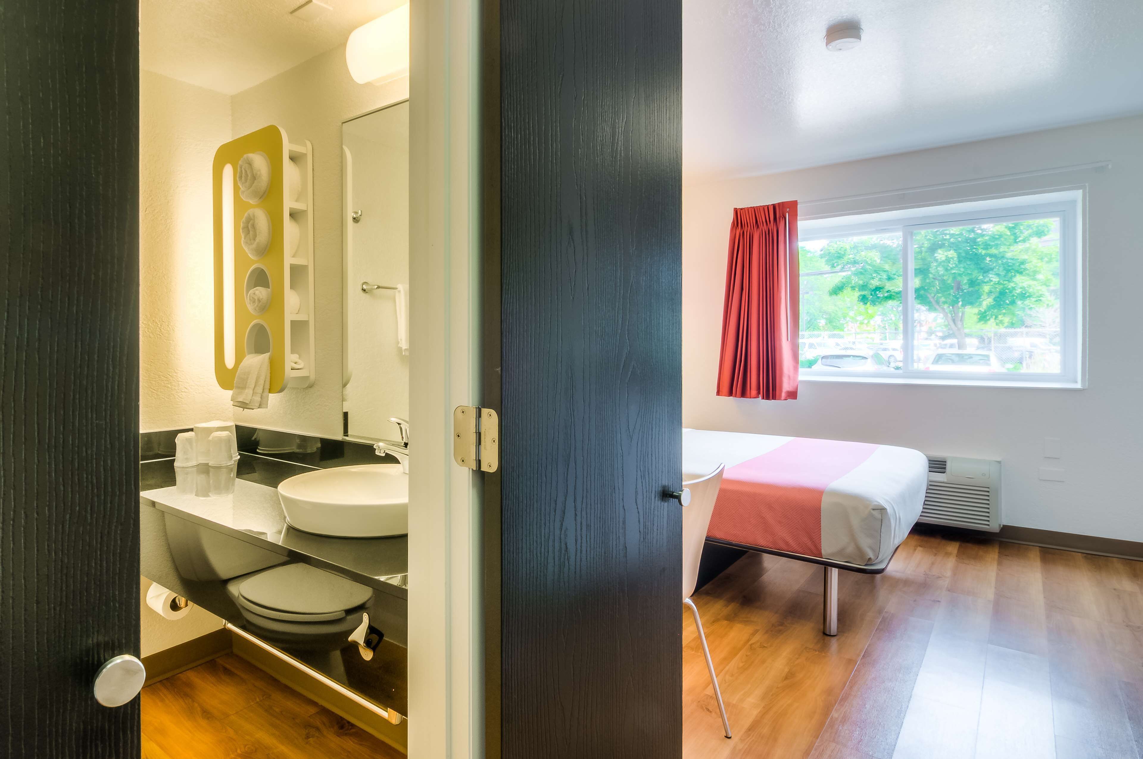 Photo - Motel 6-Arlington Heights, IL - Chicago North Central