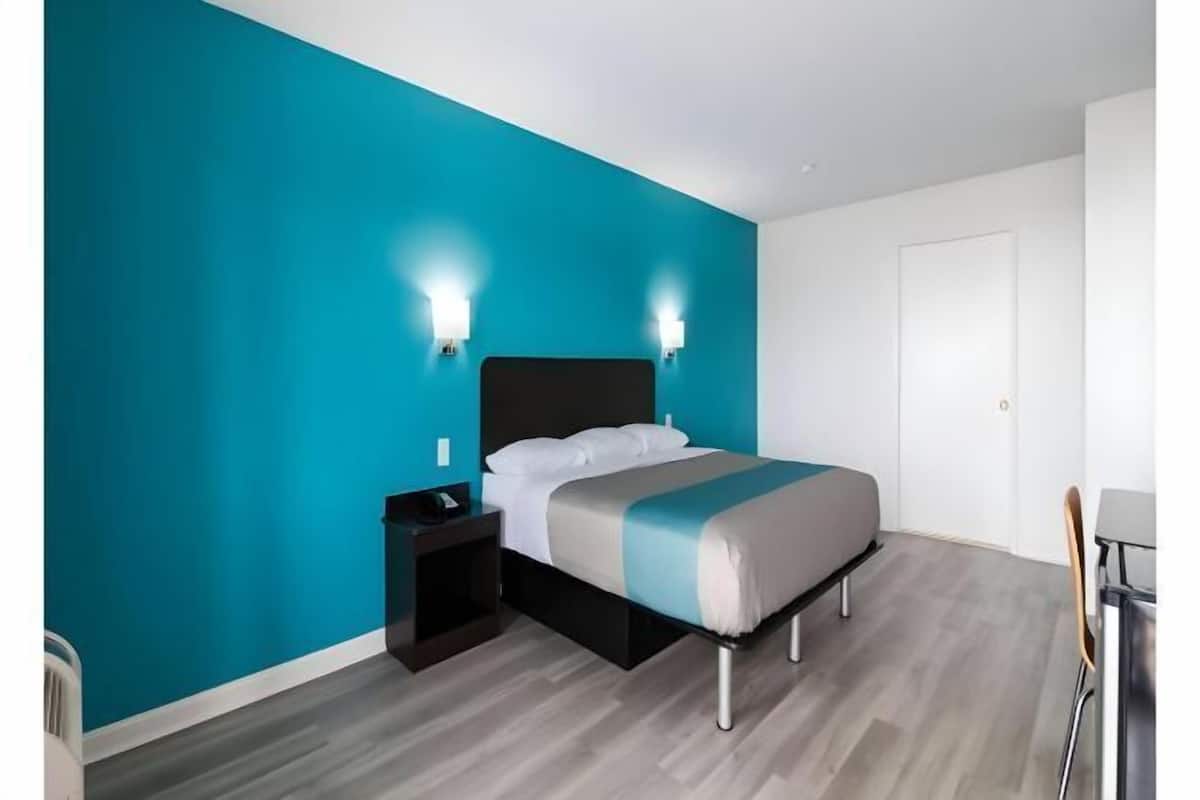 Wi-Fi de cortesia, roupa de cama