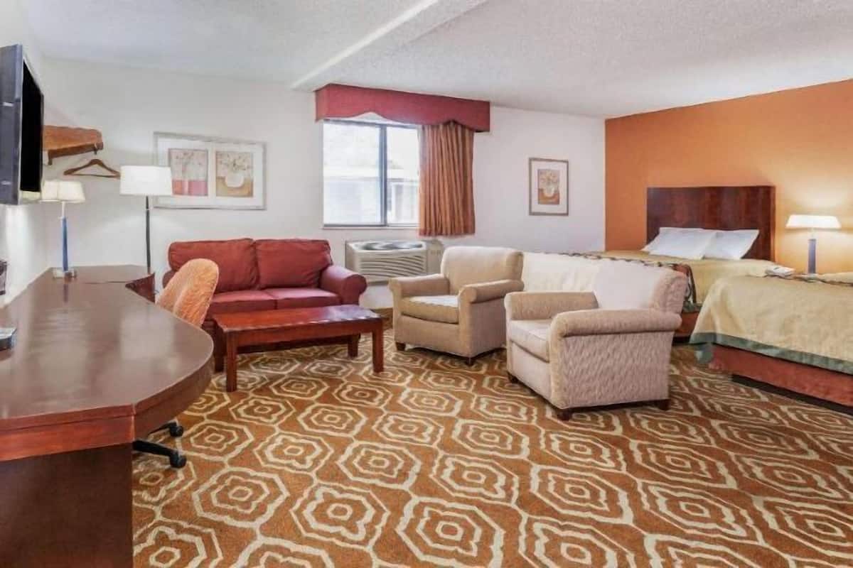 In-room safe, desk, laptop workspace, blackout curtains