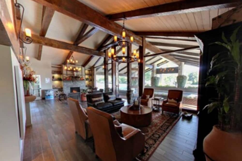 Inn At Pasatiempo