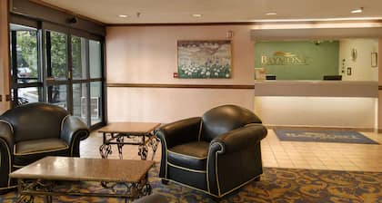 Baymont by Wyndham Battle Creek/I-94