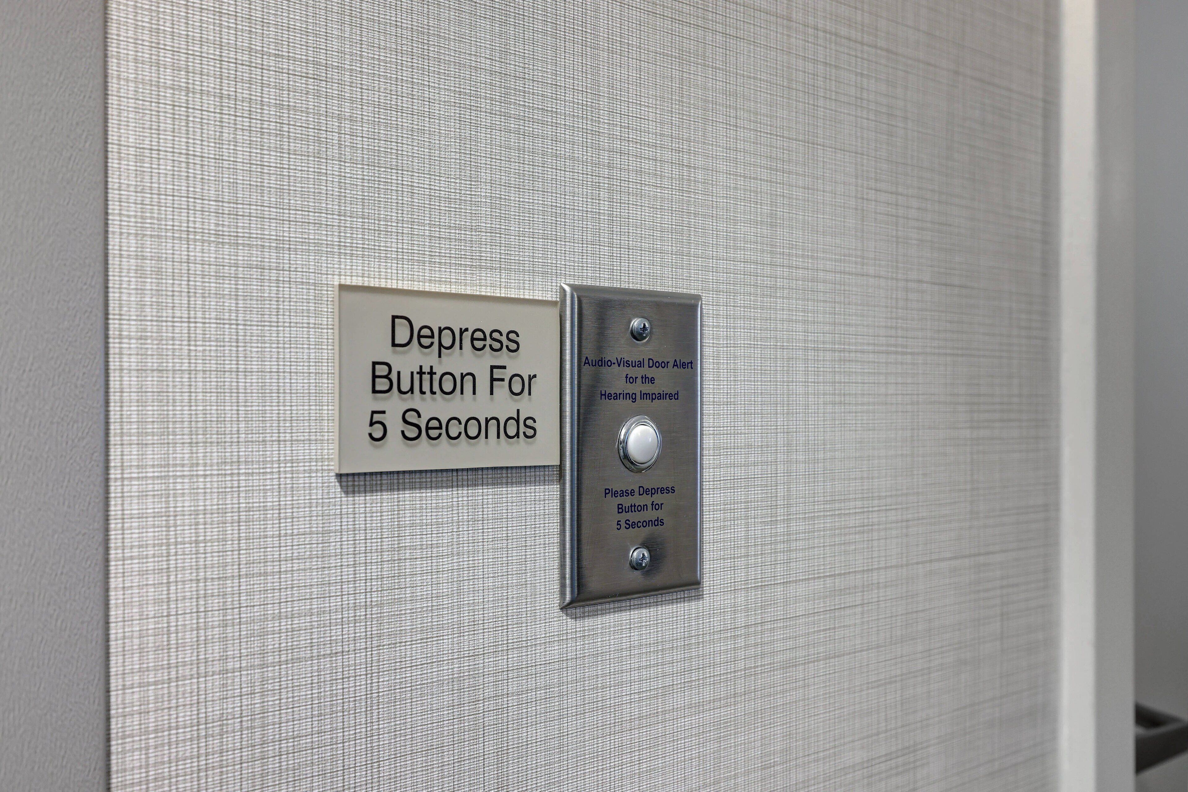 desk, iron/ironing board, cots/infant beds, free wifi