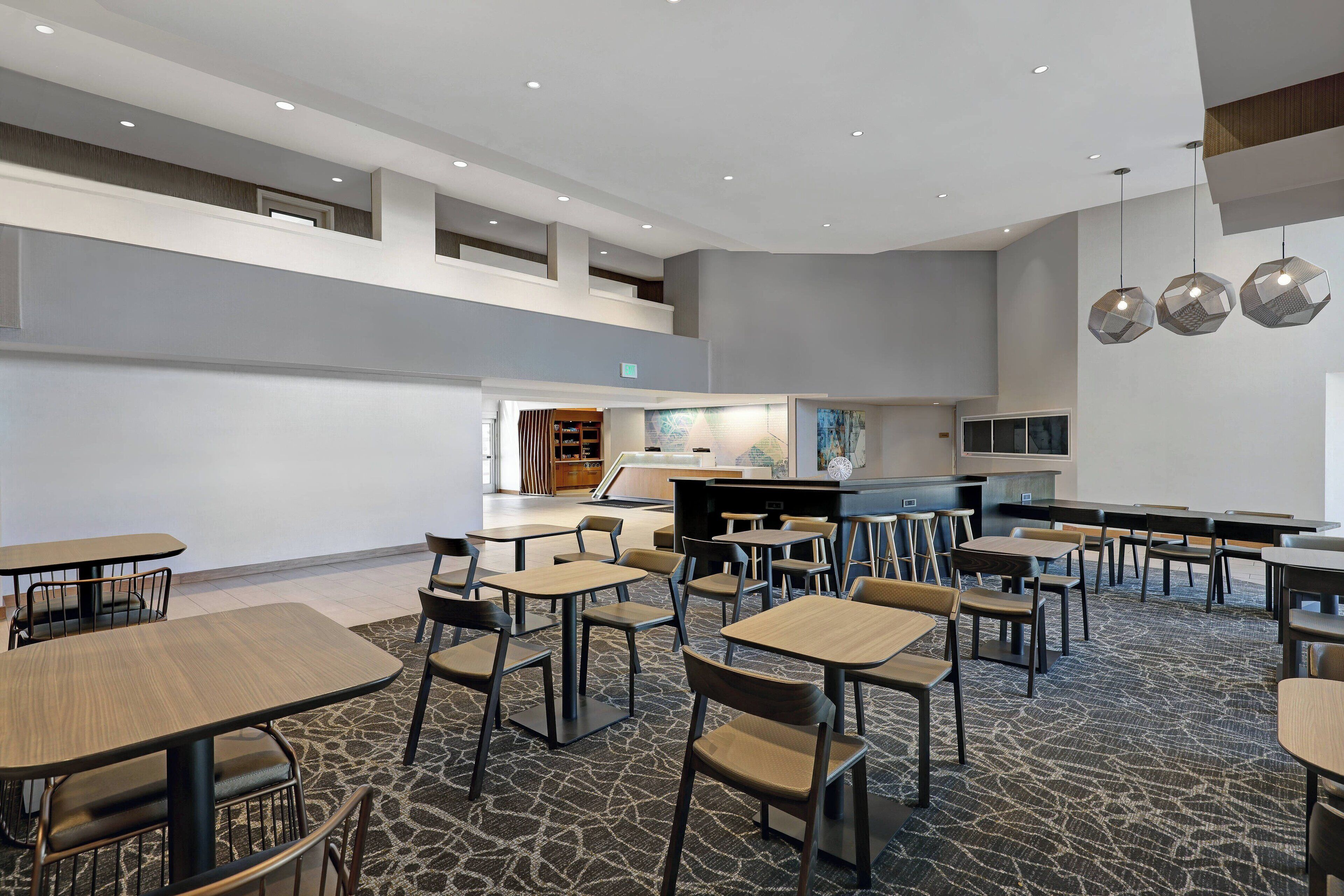 Desayuno continental gratuito y diario