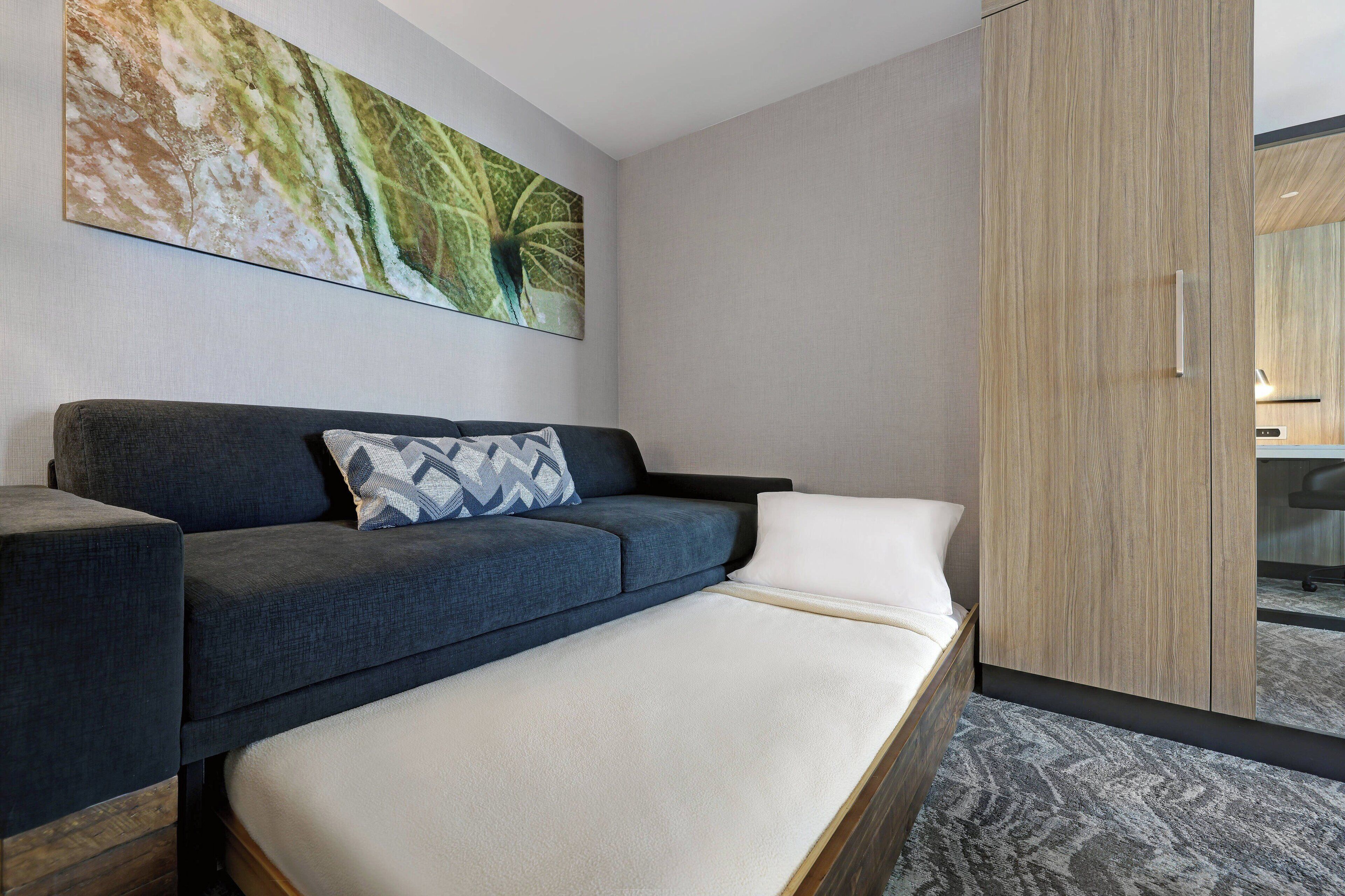 desk, iron/ironing board, cots/infant beds, free wifi