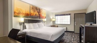 聖安東尼奧嘉年華公園附近溫德姆戴斯飯店