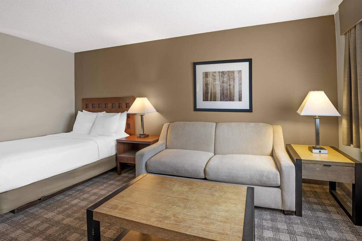 Suite, 1 Queen-Bett, Nichtraucher (with Sofabed)