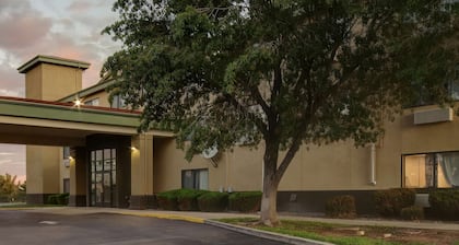 Best Western North I-25 Hotel