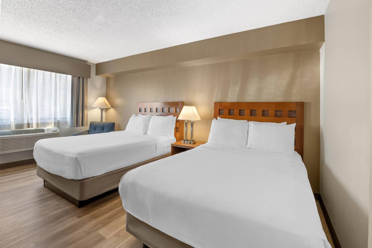 Standardzimmer, 2 Queen-Betten, Nichtraucher (Pet Friendly)