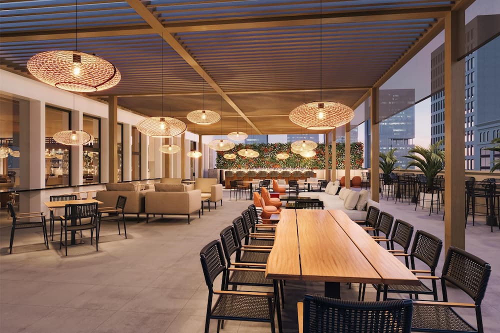 Hilton Motif Seattle