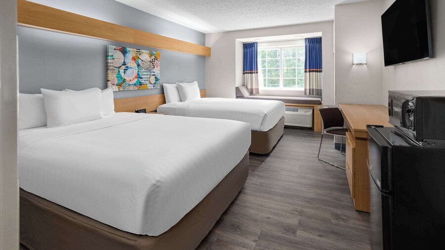 Microtel Inn by Wyndham Raleigh Durham Airport