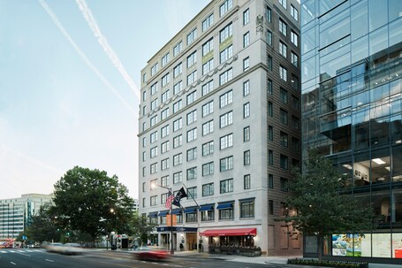 Club Quarters Hotel in Washington DC - Image 16