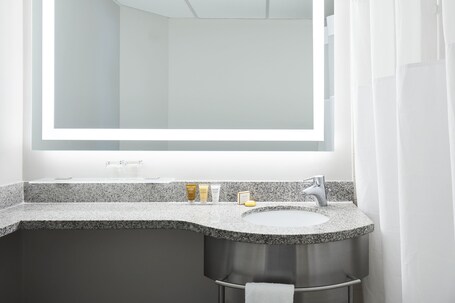 Club Quarters Hotel in Washington DC - Image 9