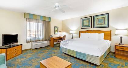 La Quinta Inn & Suites by Wyndham El Paso East