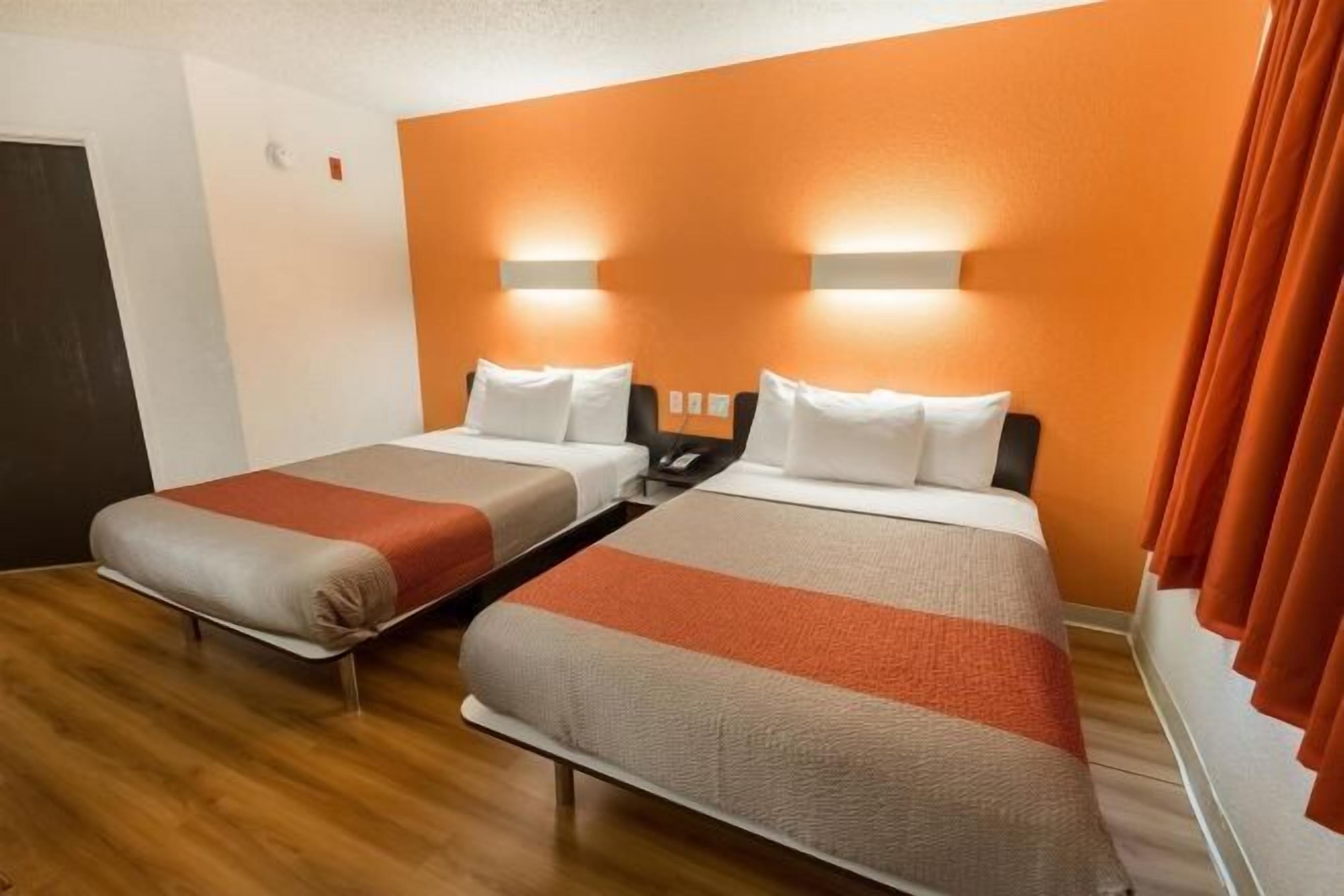 Wi-Fi de cortesia, roupa de cama