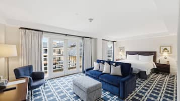 Courtyard King Suite, Balcony | Egyptian cotton sheets, premium bedding, down comforters, pillowtop beds